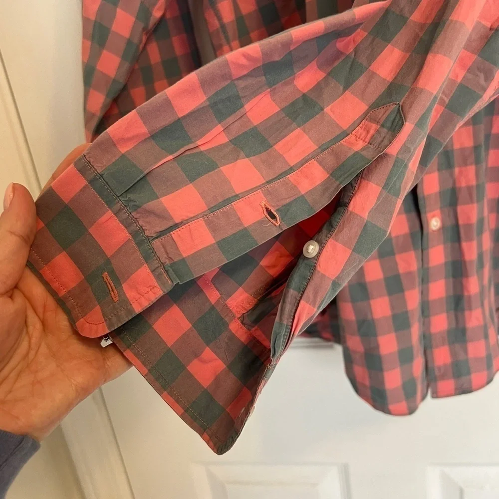 J. Crew Salmon Pink Checked Button Down Dress Shirt Men’s Size Large